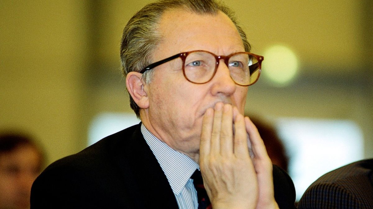 Zemřel bývalý šéf Evropské komise Jacques Delors